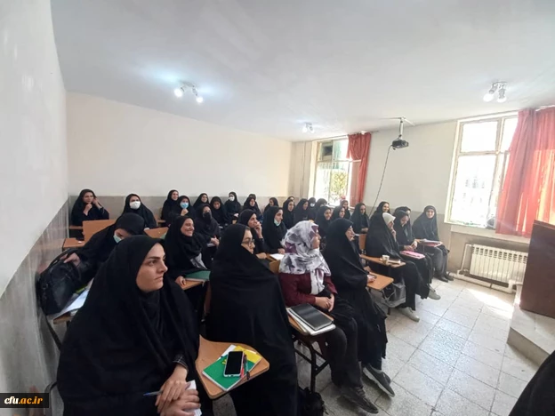 بازدید رییس اداره اجرای دوره های کوتاه مدت و هیات همراه سازمان مرکزی از تشکیل کلاس و روند اجرای دوره مهارت آموزی سال  1401 4