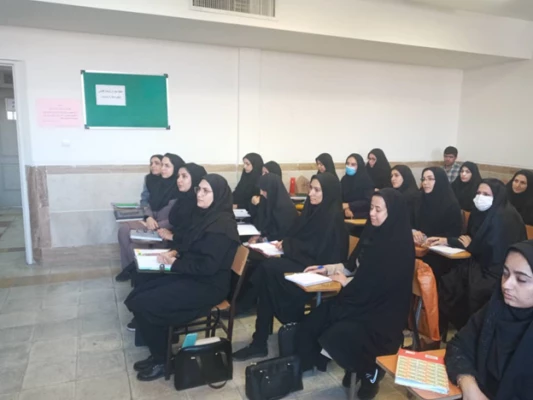 بازدید رییس اداره اجرای دوره های کوتاه مدت و هیات همراه سازمان مرکزی از تشکیل کلاس و روند اجرای دوره مهارت آموزی سال  1401 5