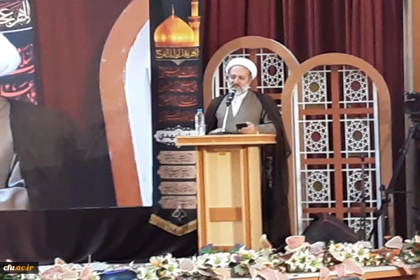 مسئول دفتر نهاد نمایندگی مقام معظم رهبری در دانشگاه فرهنگیان از برگزاری سی و هفتمین جشنواره قرآن و عترت دانشگاه های کشور به میزبانی دانشگاه فرهنگیان خبر داد. 2