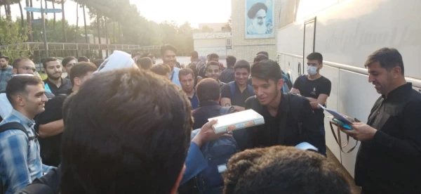 آیین بدرقه کاروان زیارتی اربعین دانشجومعلمان دانشگاه فرهنگیان استان اصفهان 3