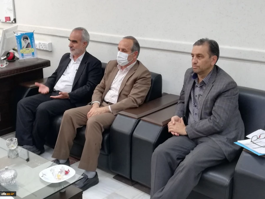 دیدار سرپرست دانشگاه فرهنگیان استان با رئیس سازمان مدیریت و برنامه ریزی 3