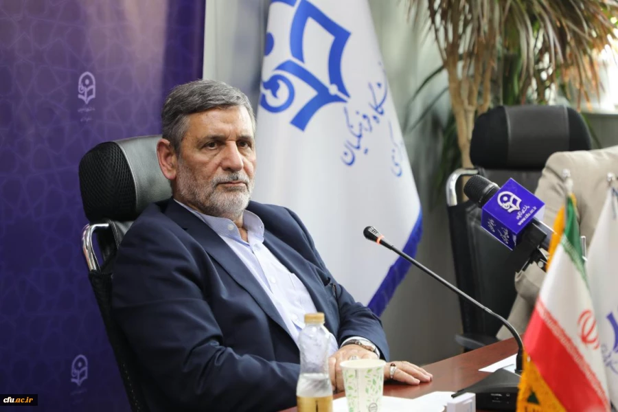 برگزاری جلسه آسیب شناسی نقش دانشگاه فرهنگیان در فتنه ها
با حضور صفارهرندی، عضو مجمع تشخیص مصلحت نظام 15