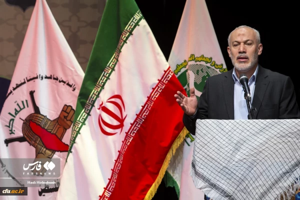 همایش "مشق ایثار و مقاومت با حضور وزیر آموزش و پرورش برگزار شد 9