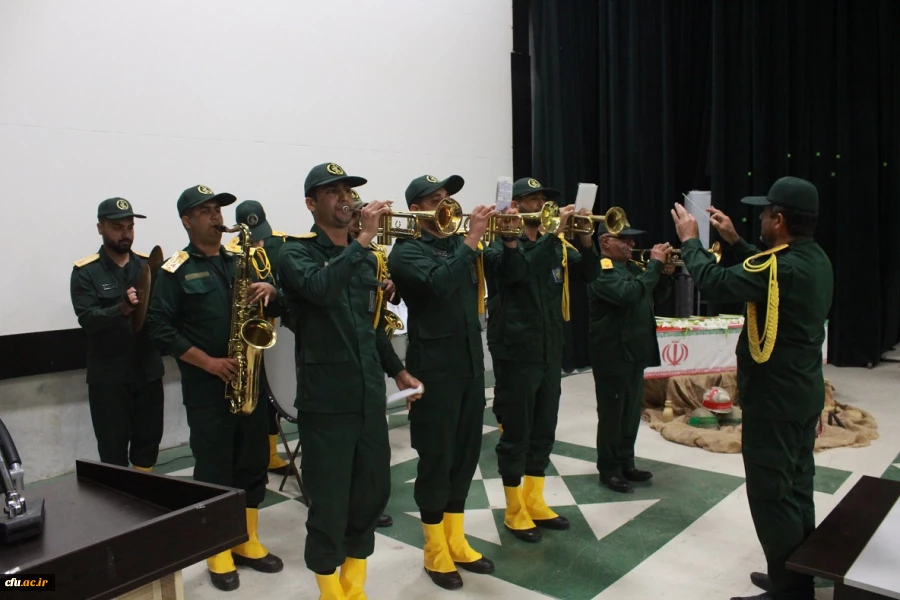 همایش فرهنگ و تربیت در آیینه 8 سال دفاع مقدس برگزار شد 3