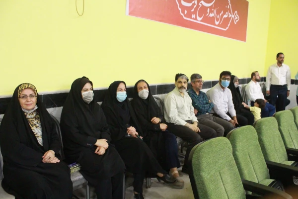 همایش فرهنگ و تربیت در آیینه 8 سال دفاع مقدس برگزار شد 7