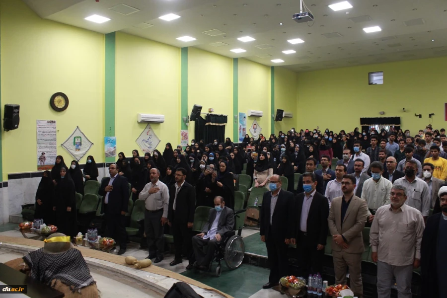 همایش فرهنگ و تربیت در آیینه 8 سال دفاع مقدس برگزار شد 9