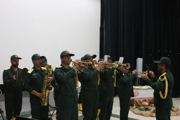 همایش فرهنگ و تربیت در آیینه 8 سال دفاع مقدس برگزار شد 10