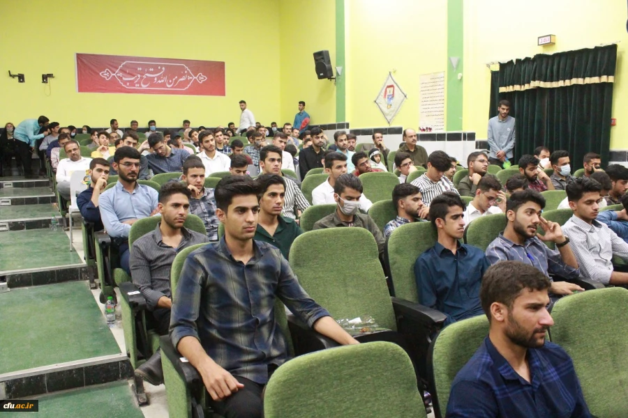 همایش فرهنگ و تربیت در آیینه 8 سال دفاع مقدس برگزار شد 11