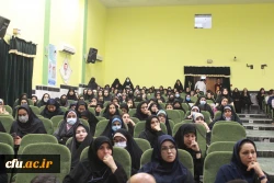 همایش فرهنگ و تربیت در آیینه 8 سال دفاع مقدس برگزار شد 12