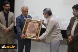 همایش فرهنگ و تربیت در آیینه 8 سال دفاع مقدس برگزار شد 21