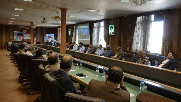 نشست هم اندیشی اساتید و کارکنان دانشگاه فرهنگیان استان کردستان 7