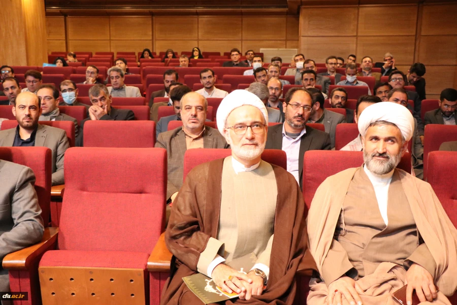 برنامه های دانشگاه در خصوص تربیت دینی و فرهنگی دانشجومعلمان طبق ساحت های ششگانه تعلیم و تربیت 7