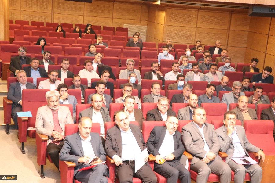 برنامه های دانشگاه در خصوص تربیت دینی و فرهنگی دانشجومعلمان طبق ساحت های ششگانه تعلیم و تربیت 8