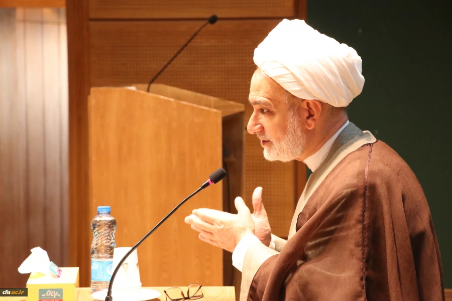 برنامه های دانشگاه در خصوص تربیت دینی و فرهنگی دانشجومعلمان طبق ساحت های ششگانه تعلیم و تربیت 9