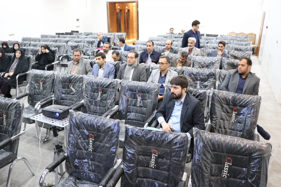 برنامه های دانشگاه در خصوص تربیت دینی و فرهنگی دانشجومعلمان طبق ساحت های ششگانه تعلیم و تربیت 13