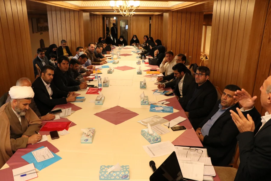 برنامه های دانشگاه در خصوص تربیت دینی و فرهنگی دانشجومعلمان طبق ساحت های ششگانه تعلیم و تربیت 16