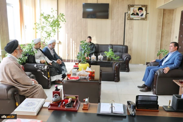 دیدار مدیر ستاد اقامه نماز استان با سرپرست امور پردیس ها 2