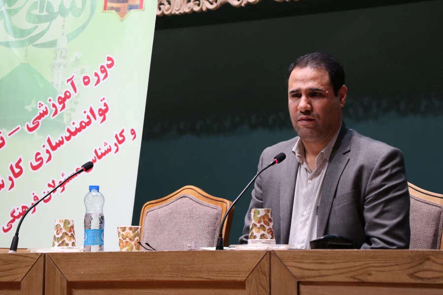 دانشگاه قوی محصول قوی تولید می کند 7