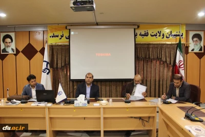 در دوره بازآموزی مدرسان کارورزی دانشگاه فرهنگیان استان لرستان، مطرح شد: 

فلسفه کارورزی، تربیت معلم فکور و توانمند