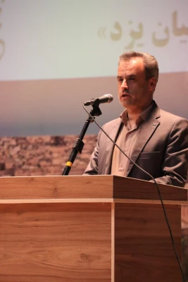 اتحاد مسلمین داروی شفابخش و موجب عزت آنان در دنیا و آخرت است.
 6