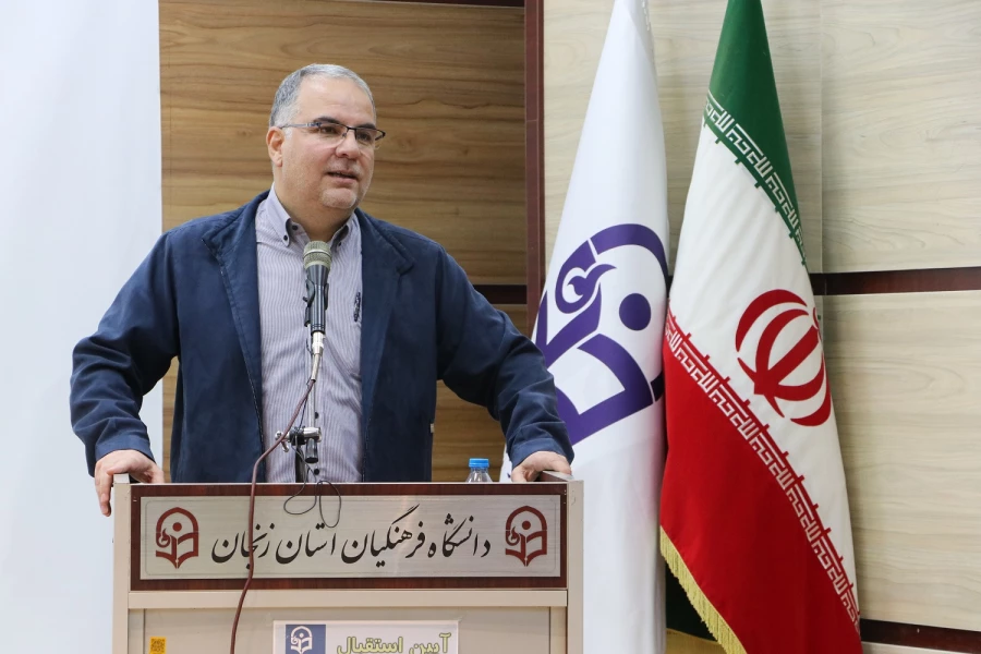 آیین استقبال از نو دانشجومعلمان دانشگاه فرهنگیان زنجان دیروز با حضور مسئولان استانی و معاون فرهنگی اجتماعی دانشگاه فرهنگیان برگزار شد 5