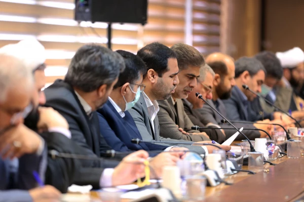 استفاده از امکانات و فضاهای آموزشی بلااستفاده به ویژه در دانشگاه علمی - کاربردی و سازمان های غیرآموزشی در دانشگاه فرهنگیان 4