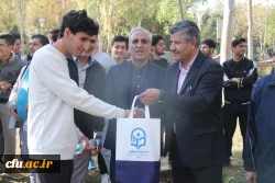 همایش پیاده روی اساتید،کارکنان و دانشجومعلمان دانشگاه فرهنگیان استان اصفهان 12