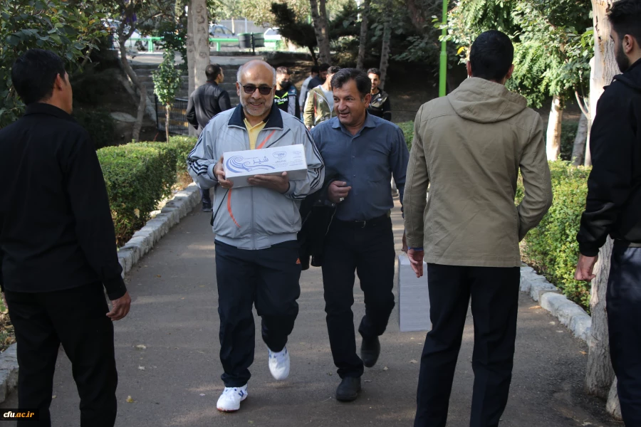 همایش پیاده روی اساتید،کارکنان و دانشجومعلمان دانشگاه فرهنگیان استان اصفهان 15