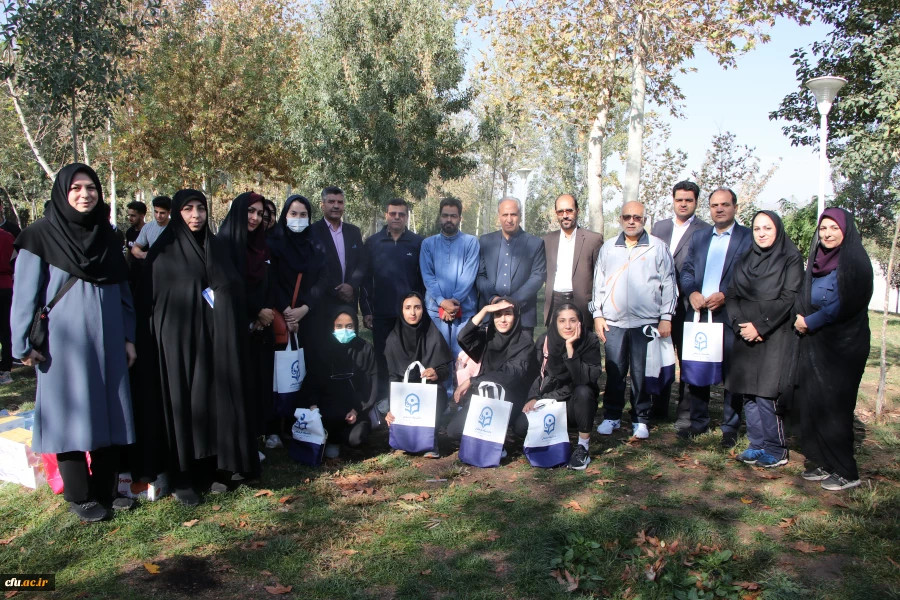 همایش پیاده روی اساتید،کارکنان و دانشجومعلمان دانشگاه فرهنگیان استان اصفهان 16