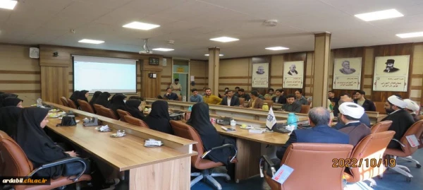 تجلیل از از دانشجومعلمان شرکت کننده در اردوی جهادی عهد خدمت