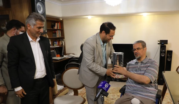 دیدار هیات رئیسه دانشگاه فرهنگیان با جانباز والامقام،محمد فارسی 2