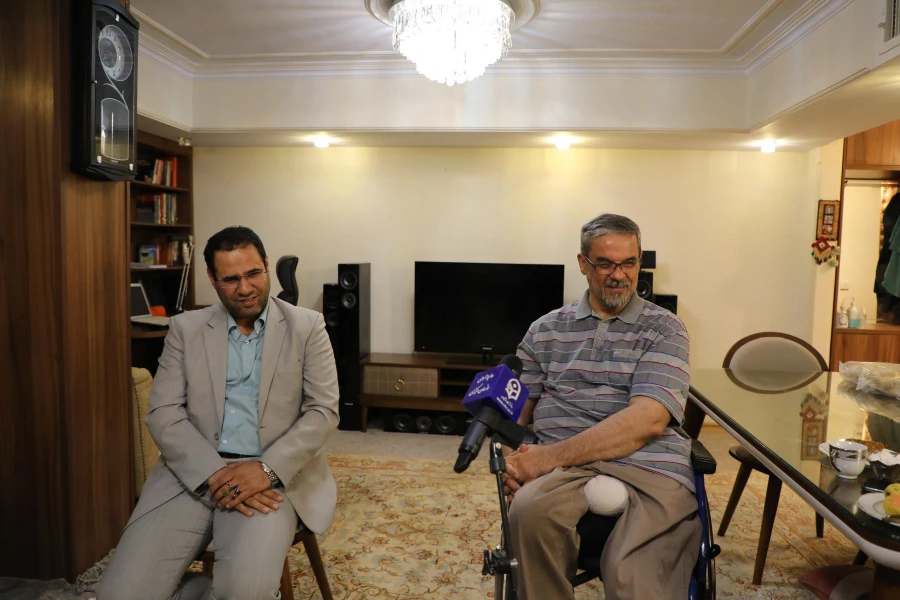 دیدار هیات رئیسه دانشگاه فرهنگیان با جانباز والامقام،محمد فارسی 8