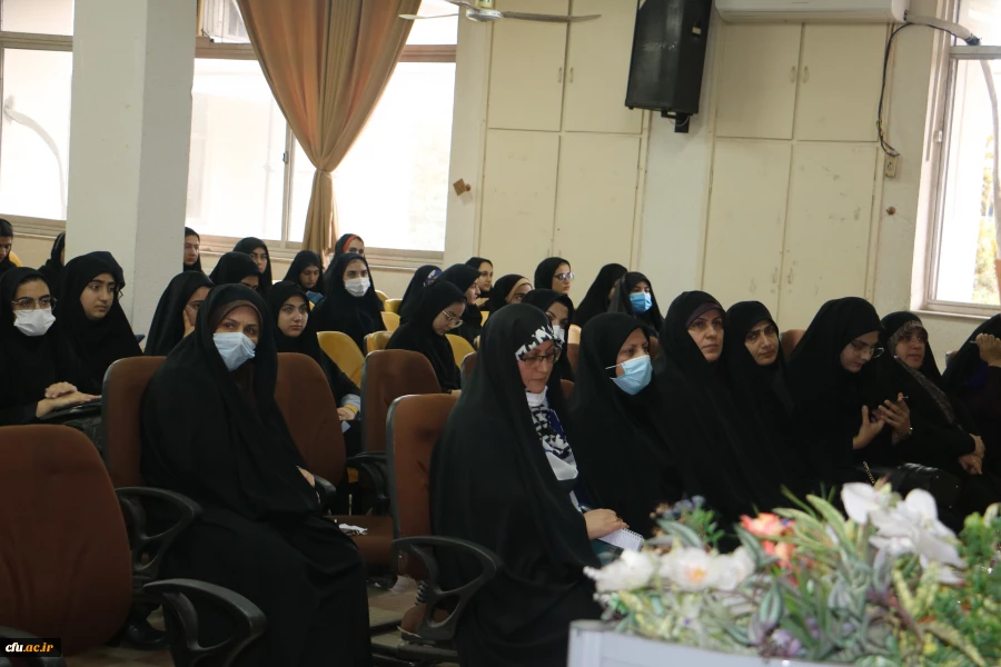 آیین استقبال از نو دانشجو معلمان دانشگاه فرهنگیان گیلان در پردیس شهیده بنت الهدی صدر(خواهران) برگزار گردید. 4