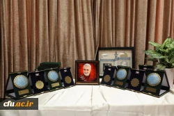 تکریم از خادمان امام حسین(ع) در موکب دانشگاه فرهنگیان در کربلا