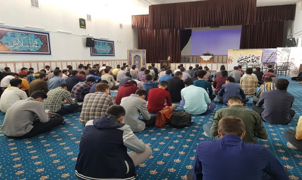 هفته سلامت و بهداشت در پردیس آیت الله طالقانی(ره)