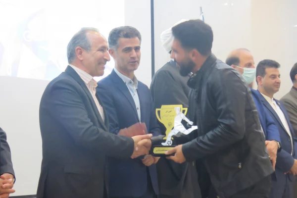 جشن گرامیداشت هفته تربیت بدنی و تجلیل از مقام آوران مسابقات ورزشی 12