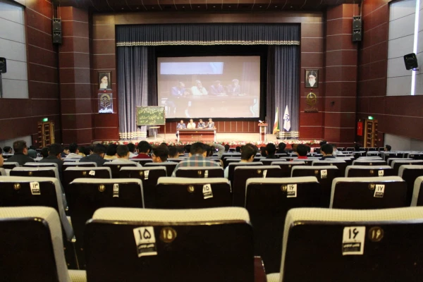 جلسه توجیهی دانشجومعلمان جدید الورود 11