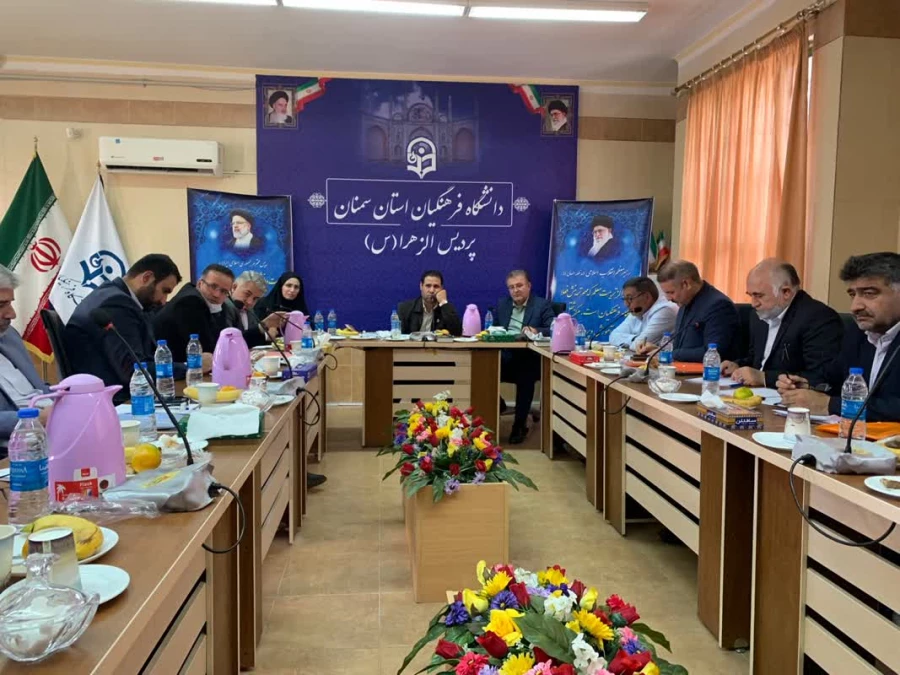 ضرورت بازنگری عالمانه برنامه درسی تربیت معلم 12