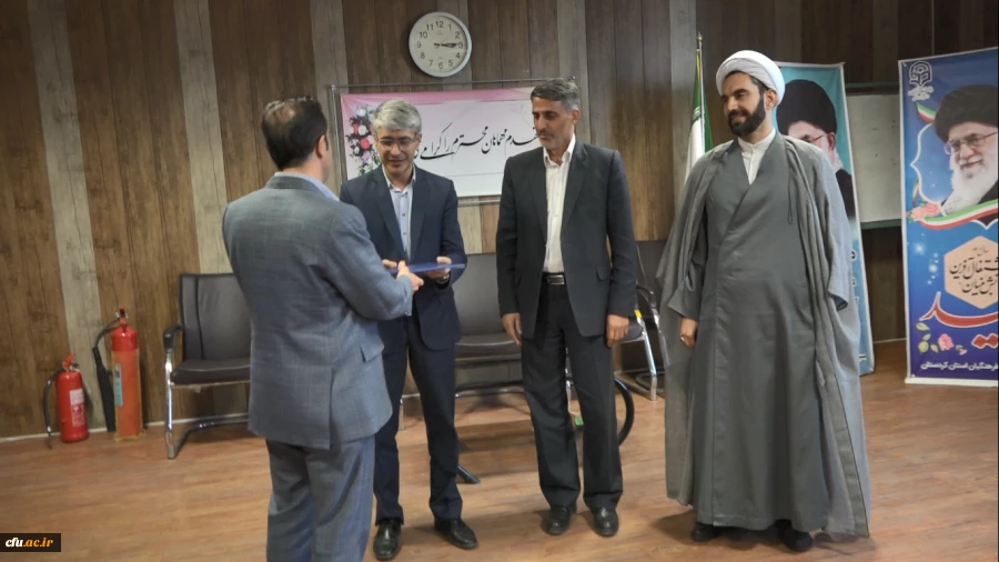 معارفه معاون آموزشی، پژوهشی و فرهنگی پردیس شهید مدرس سنندج
 6