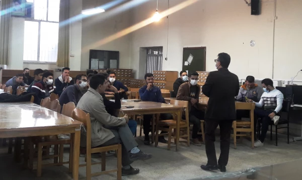 با برپایی سلسله جلسات آموزشی «کتابخانه من، کلاس من» با حضور اساتید مجرب
 2