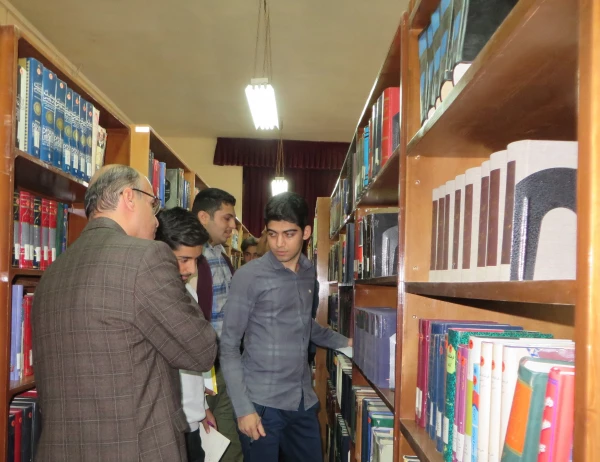 با برپایی سلسله جلسات آموزشی «کتابخانه من، کلاس من» با حضور اساتید مجرب
 6