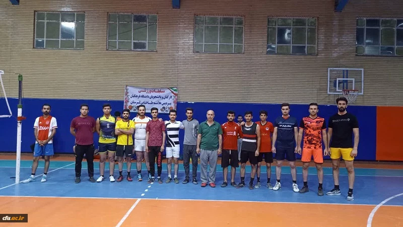 مسابقات ورزشی به مناسبت هفته تربیت بدنی با حضور اساتید، دانشجویان و کارکنان دانشگاه فرهنگیان لرستان پردیس علامه طباطبایی خرم آباد. 2