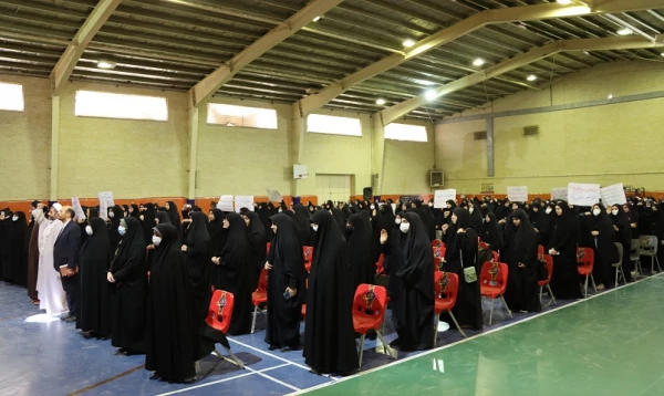 اعلام انزجار دانشجو معلمان دختر پردیس حضرت معصومه(س) از حوادث اخیر
 4