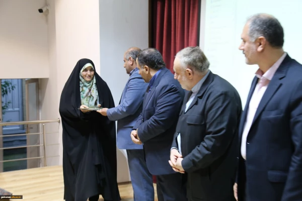 مراسم تکریم و معارفه سرپرست پردیس امام خمینی(ره) گرگان برگزار شد. 6