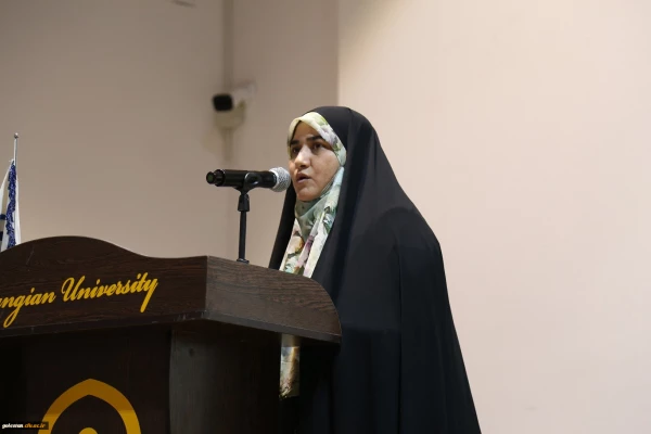 مراسم تکریم و معارفه سرپرست پردیس امام خمینی(ره) گرگان برگزار شد. 8