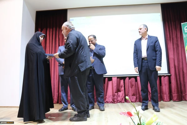 مراسم تکریم و معارفه سرپرست پردیس امام خمینی(ره) گرگان برگزار شد. 9