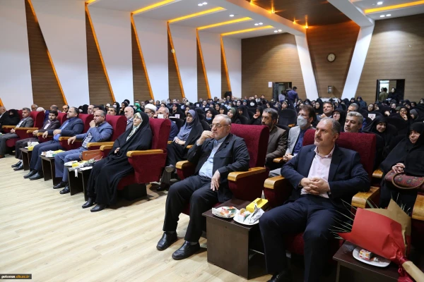 مراسم تکریم و معارفه سرپرست پردیس امام خمینی(ره) گرگان برگزار شد. 10