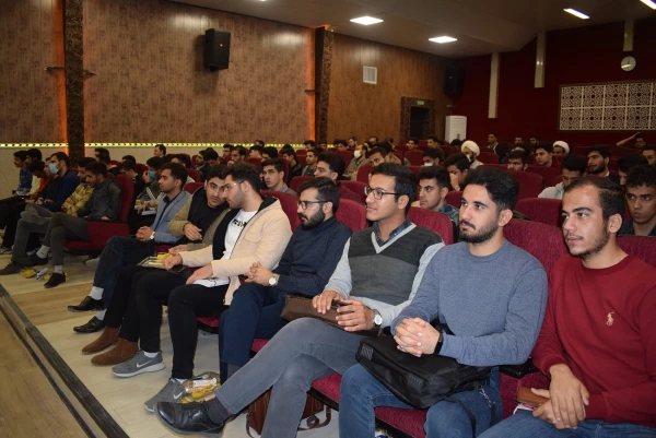 دکتر عظیم عظیمی به عنوان مدیر امور پردیس های دانشگاه فرهنگیان استان کرمانشاه معرفی شد. 12