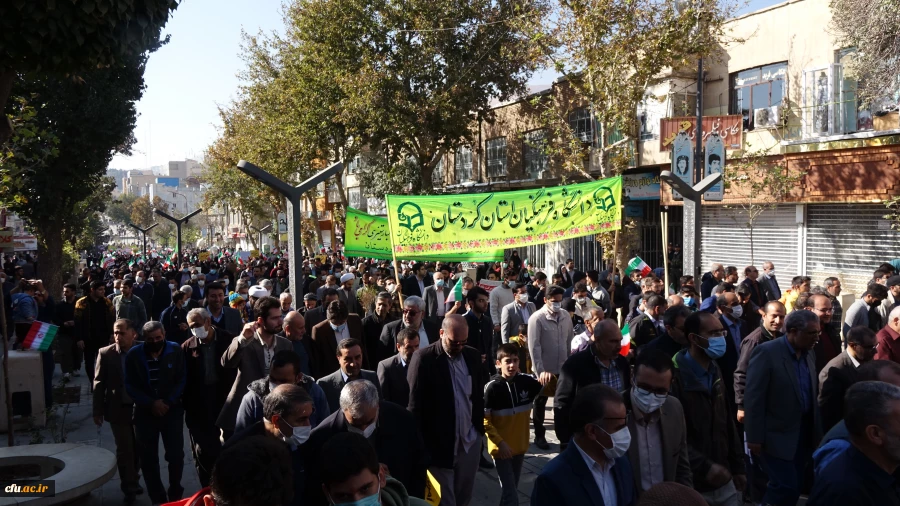 حماسه حضور انقلابی جامعه دانشگاه فرهنگیان کردستان در راهپیمایی روز ملی مبارزه با استکبار جهانی
 7