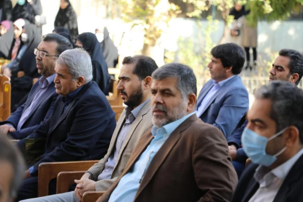 سیزده آبان روز بزرگداشت مقام بصیرت است 15